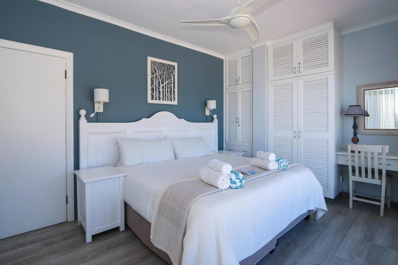 C Flat Herolds Bay Esterno foto